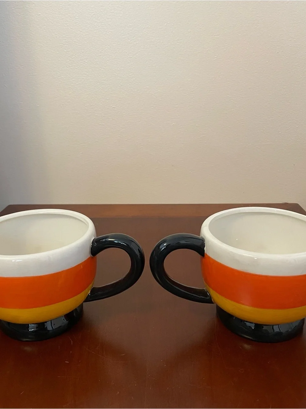 NIB JOHANNA PARKER SET OF 2 CANDY CORN MUGS Cups Halloween Holiday Tea Coffee